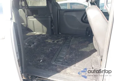 2020 Dodge Grand Caravan Gt z USA, uszkodzony, nr VIN 2C4RDGEG5LR198935